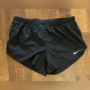 Nwt nike running shorts women sz large drifit